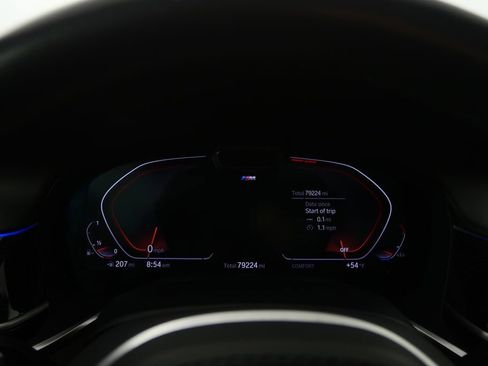 Used 2021 BMW 740i w/ M Sport Package image 19