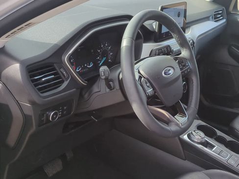 Certified 2022 Ford Escape SEL image 10