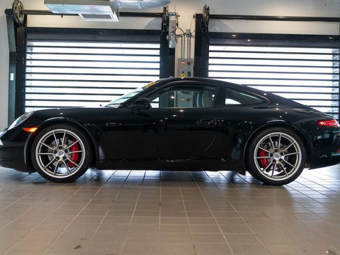 Used 2012 Porsche 911 Carrera S RWD image 2