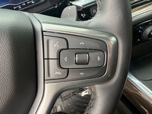 Used 2025 Chevrolet Silverado 1500 LT Trail Boss w/ LT Trail Boss Premium Package AWD/4WD image 26