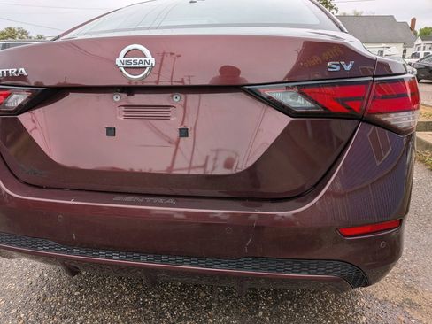 Used 2021 Nissan Sentra SV FWD image 12