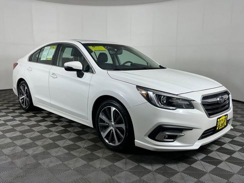 Used 2019 Subaru Legacy 3.6R Limited AWD/4WD image 3