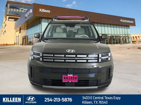 Used 2025 Hyundai Santa Fe SEL AWD/4WD image 2