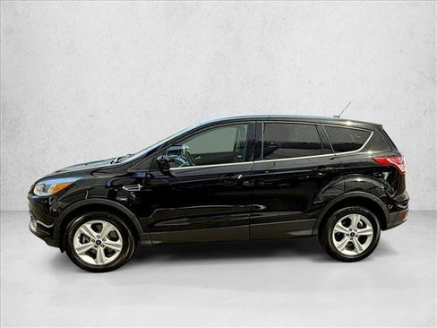 Used 2016 Ford Escape SE AWD/4WD image 2