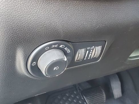 New 2026 Jeep Compass Trailhawk w/ Sun, Sound & Navigation Group AWD/4WD image 7