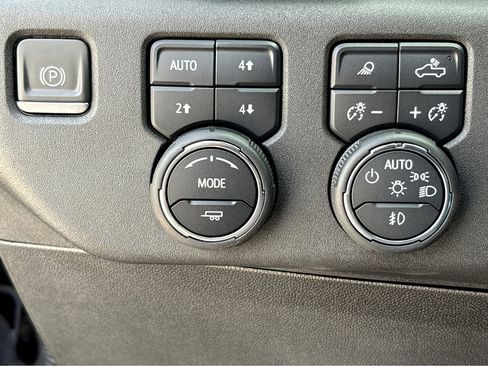 New 2024 Chevrolet Silverado 3500 High Country w/ Technology Package image 13