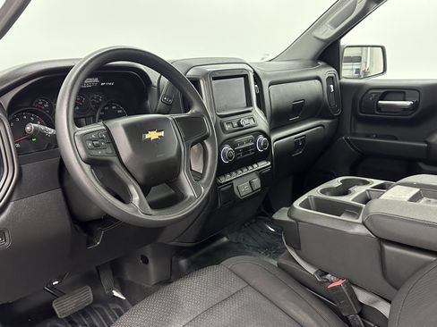Used 2023 Chevrolet Silverado 1500 W/T w/ WT Fleet Convenience Package image 8