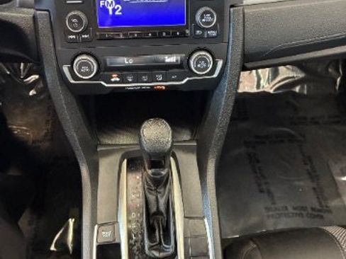 Used 2019 Honda Civic LX image 21
