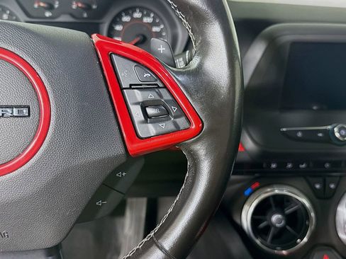 Used 2018 Chevrolet Camaro LT w/ Redline Edition RWD image 20