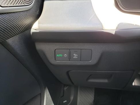 New 2026 Audi Q3 quattro 2.0T AWD/4WD image 25