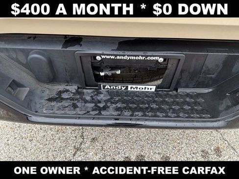 Used 2023 Chevrolet Colorado W/T RWD image 5