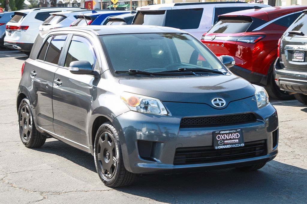 Used 2012 Scion xD FWD image 3