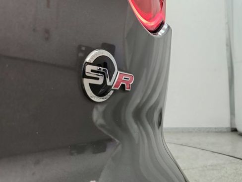 Used 2017 Jaguar F-TYPE SVR AWD/4WD image 33