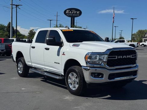 Used 2024 RAM 2500 Big Horn w/ Off Road Package AWD/4WD image 3