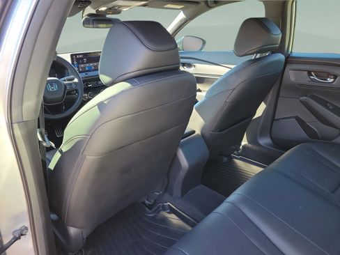 Used 2024 Honda Accord Sport image 17
