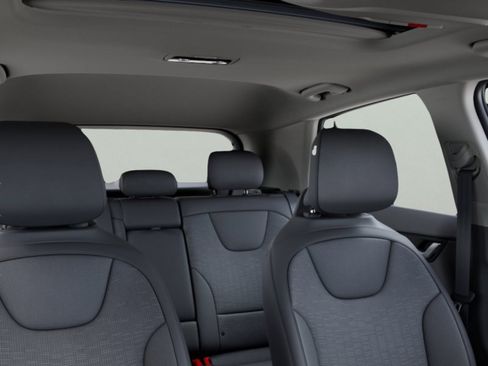 New 2026 Kia Niro FWD image 27