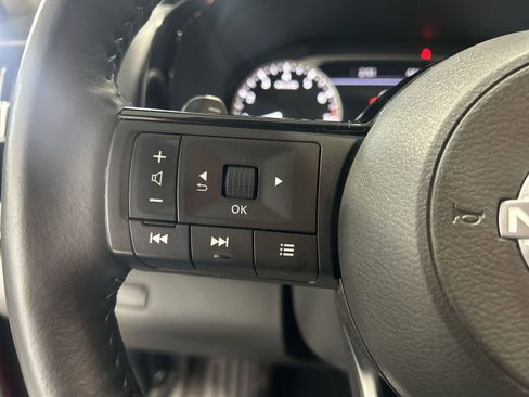 Certified 2024 Nissan Pathfinder SL image 21