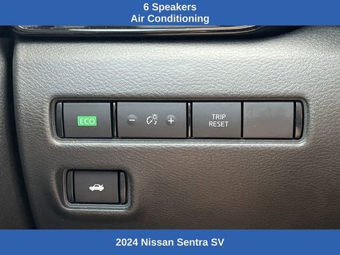 Used 2024 Nissan Sentra SV image 10