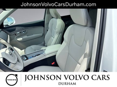 Used 2024 Volvo XC90 B6 Plus w/ Protection Package Premier AWD/4WD image 13