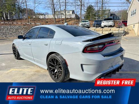 Used 2021 Dodge Charger Scat Pack RWD image 3
