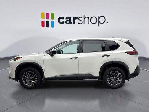 Used 2023 Nissan Rogue S AWD/4WD image 2