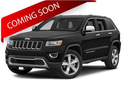 Used 2014 Jeep Grand Cherokee Limited w/ Trailer Tow Group IV