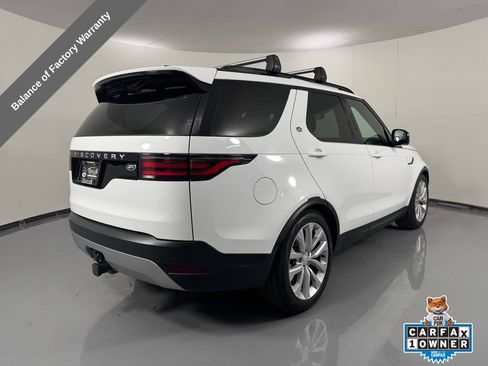 Used 2023 Land Rover Discovery S AWD/4WD image 6