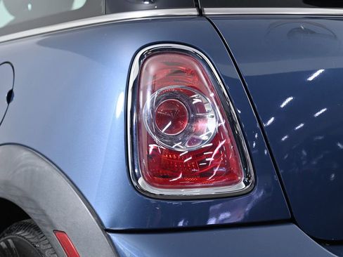 Used 2011 MINI Cooper Hardtop image 7