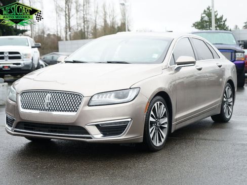 Used 2018 Lincoln MKZ Select w/ Technology Package image 1