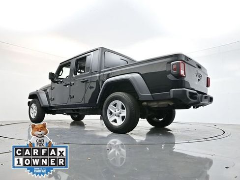 Used 2023 Jeep Gladiator Sport image 23