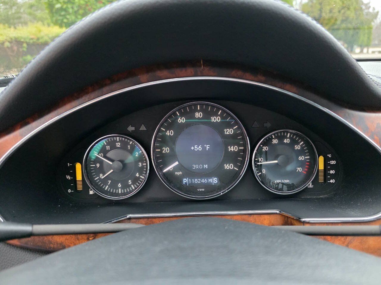 Used 2006 Mercedes-Benz CLS 500 w/ AMG Sport Pkg image 16