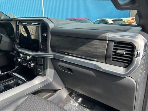 Used 2025 Ford F150 Lariat w/ Equipment Group 502A High AWD/4WD image 26