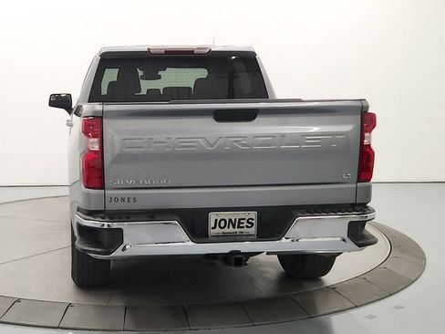 Used 2025 Chevrolet Silverado 1500 LT AWD/4WD image 7