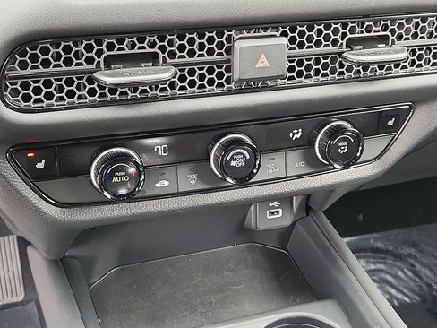 Certified 2024 Honda HR-V Sport image 15