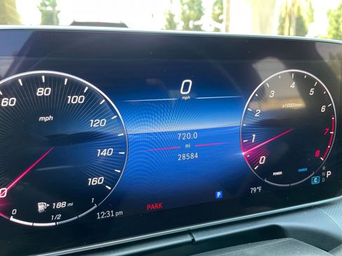 Used 2024 Mercedes-Benz C 300 C 300 image 40