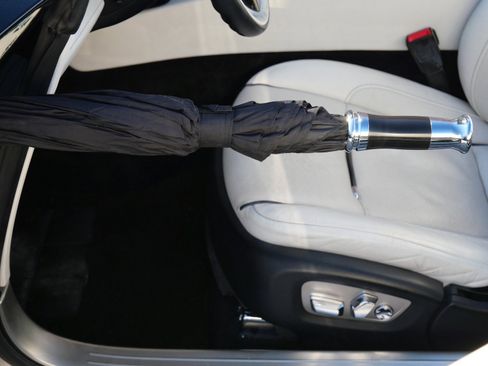 Certified 2017 Rolls-Royce Dawn image 6