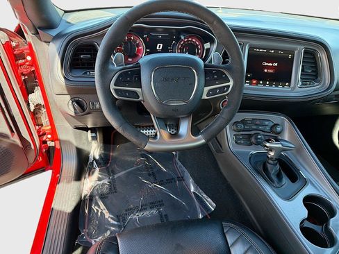 Used 2023 Dodge Challenger SRT Hellcat RWD image 15