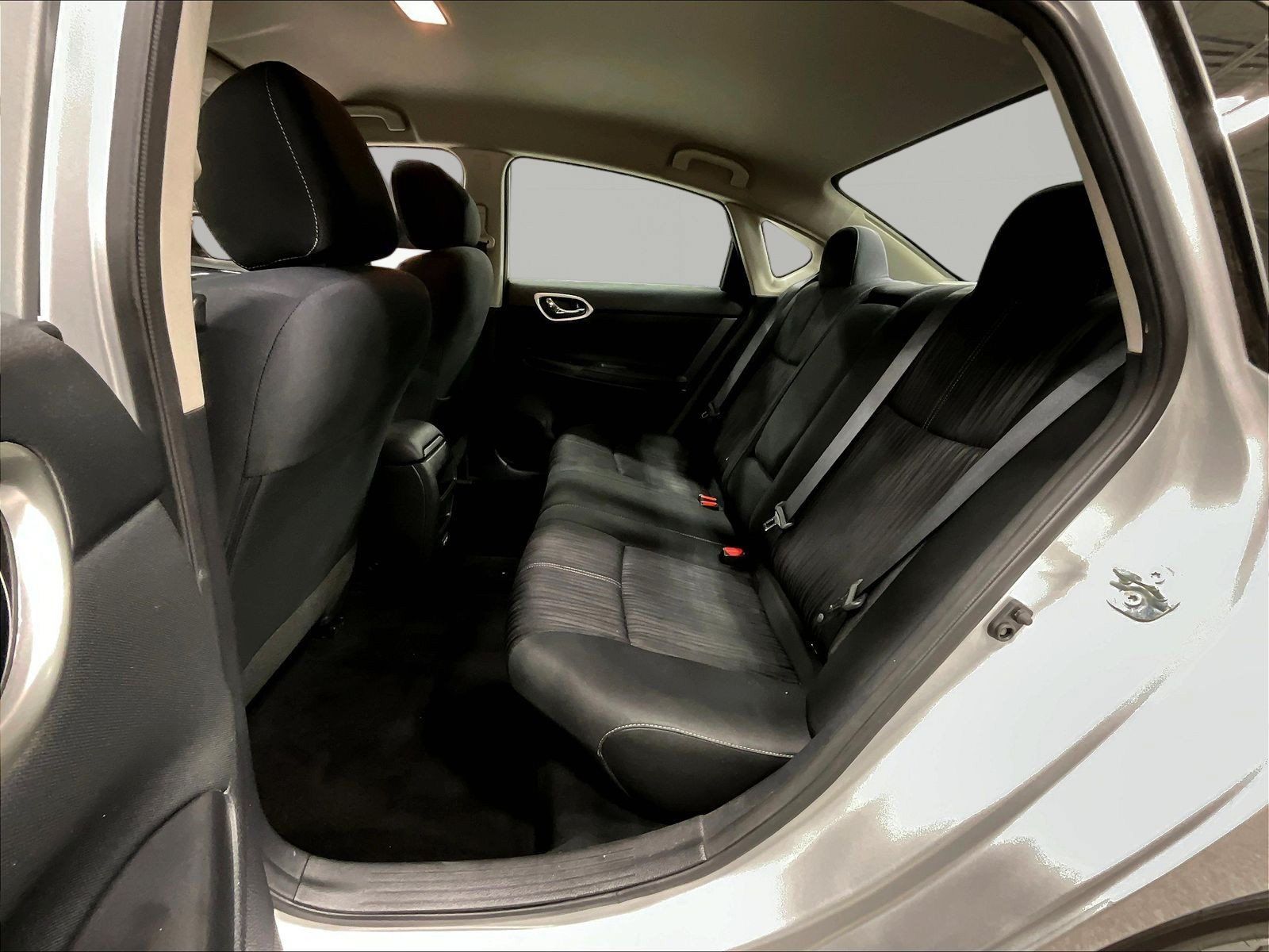 Used 2018 Nissan Sentra SV FWD image 22