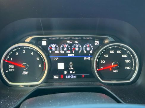 Used 2021 Chevrolet Suburban High Country w/ Premium Package AWD/4WD image 19