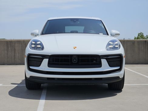 Certified 2023 Porsche Macan S AWD/4WD image 11