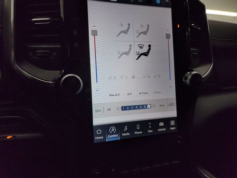 Used 2024 RAM 3500 Laramie w/ Night Edition image 54