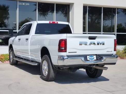 Used 2025 RAM 2500 Big Horn AWD/4WD image 5