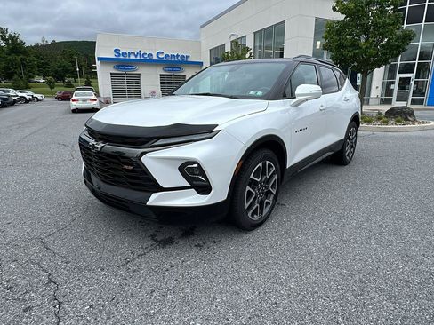 Used 2023 Chevrolet Blazer RS AWD/4WD image 8