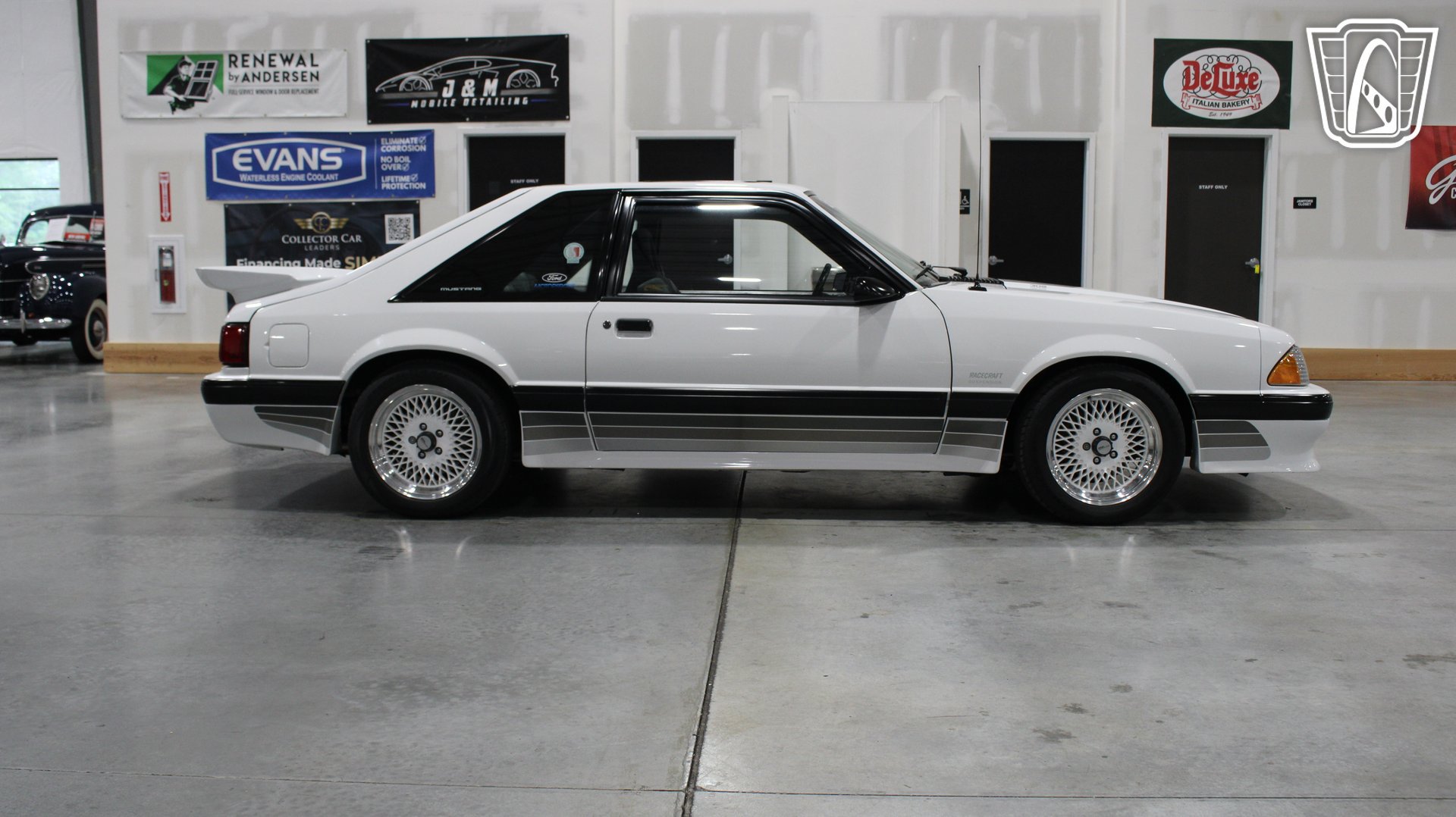 Used 1988 Ford Mustang LX RWD image 25
