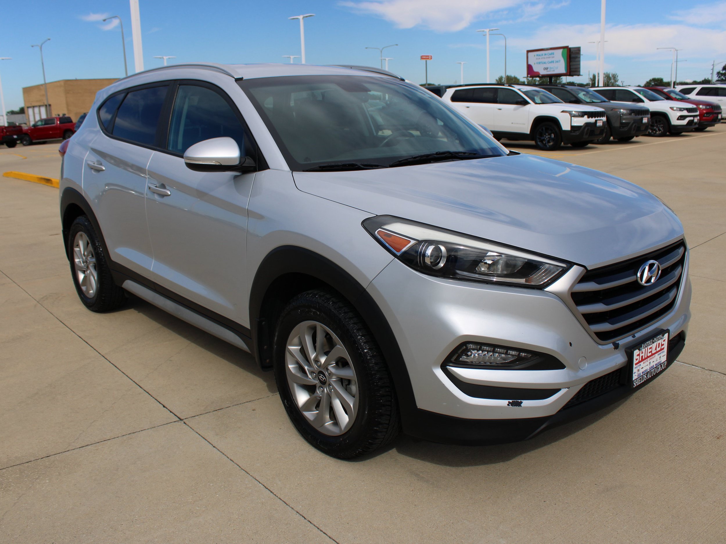 Used 2017 Hyundai Tucson SE Plus AWD/4WD image 8