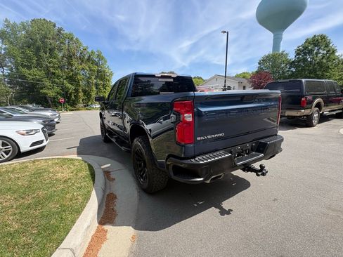 Used 2019 Chevrolet Silverado 1500 LT Trail Boss image 5