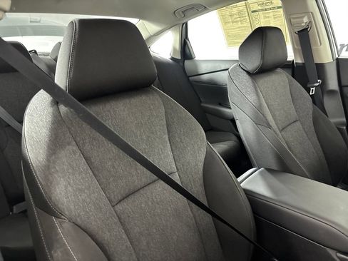 Used 2025 Honda Accord SE image 27