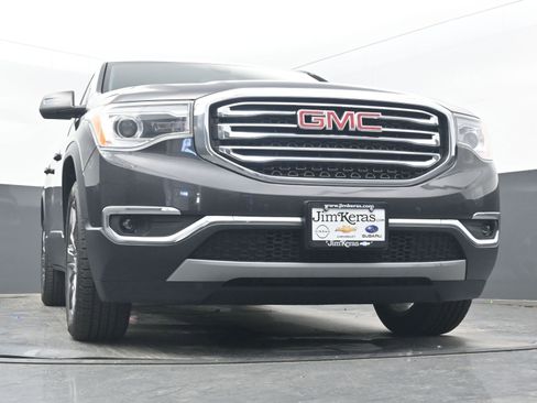 Used 2019 GMC Acadia SLT w/ LPO, Floor Liner Package image 21