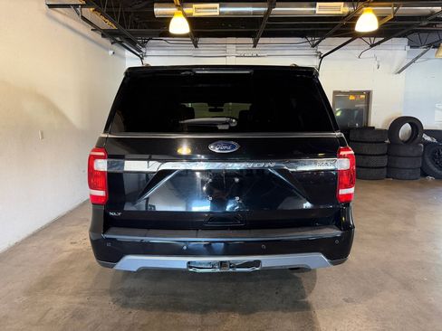 Used 2021 Ford Expedition Max XLT image 7