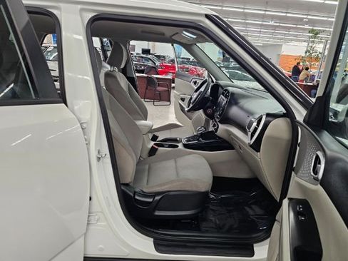 Used 2021 Kia Soul LX image 31